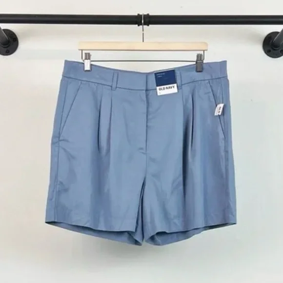 Old Navy Extra High-Waisted Taylor Trouser Shorts Plus Size XXL - Picture 3 of 6